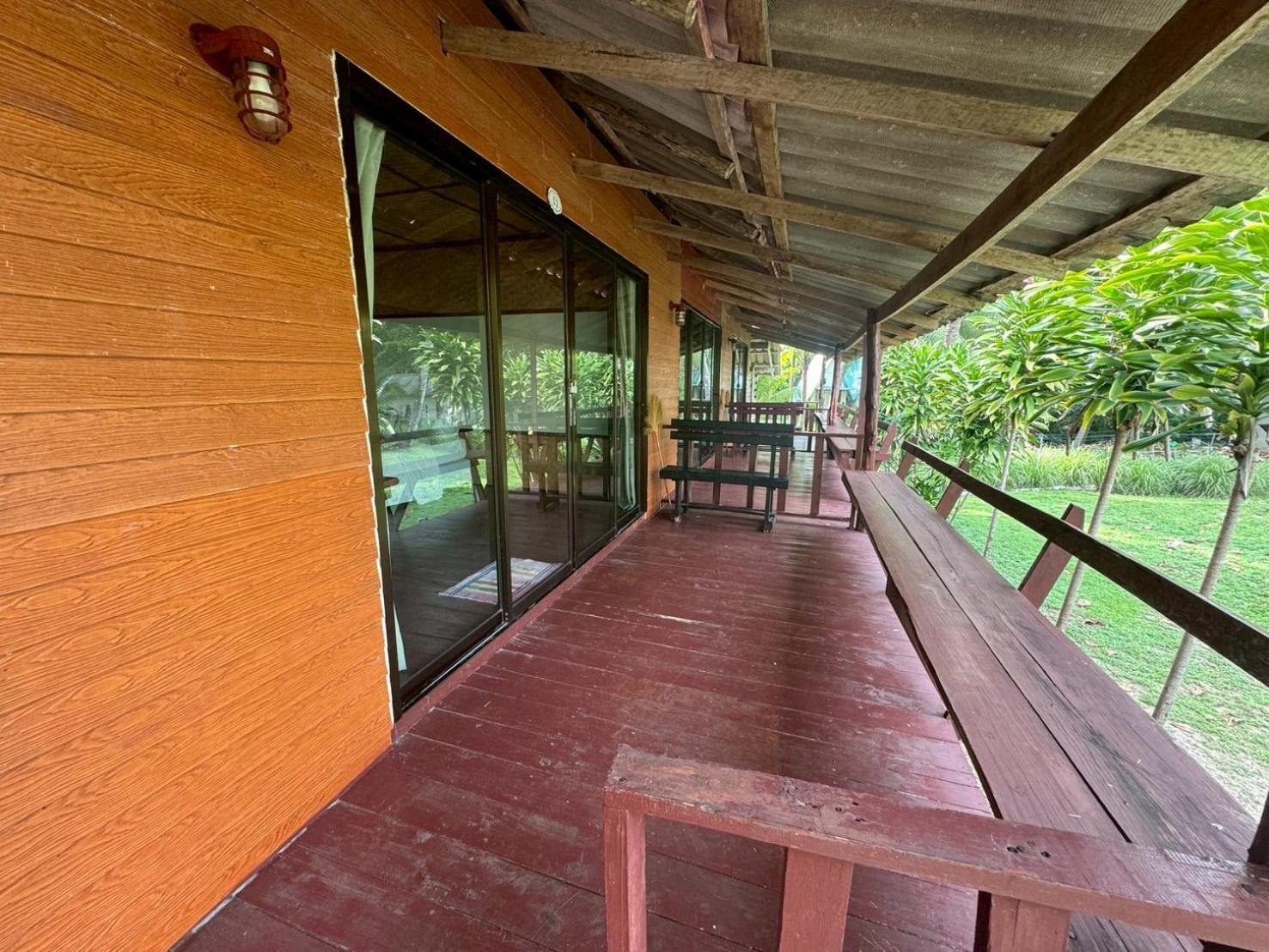 Libong Beach Resort Экстерьер фото