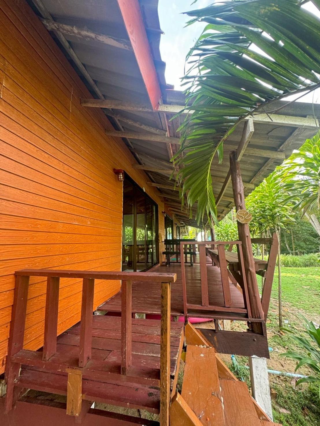Libong Beach Resort Экстерьер фото